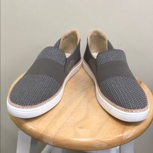 Women's Slate Sammy Sneaker 1016756 - UGG - 5